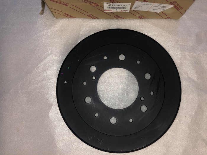 Барабан тормозной задний TOYOTA LC70 4243160040