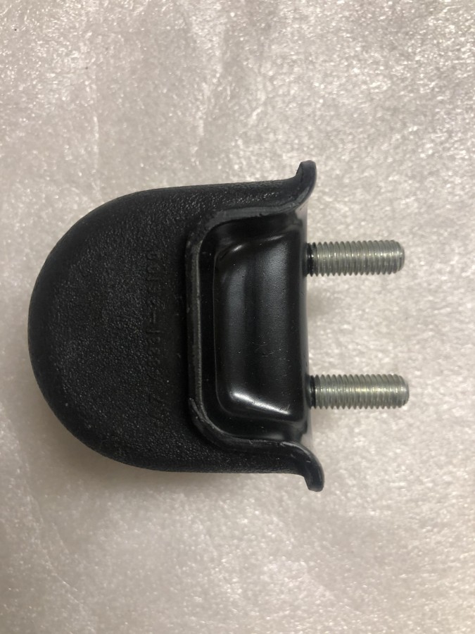 Отбойник передней подвески TOYOTA HIACE, REGIUSACE 1989-1995 4833126100