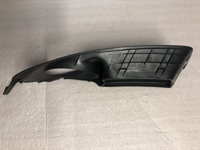 Облицовка противотуманной фары передней левой TOYOTA Corolla Е120 5212812110