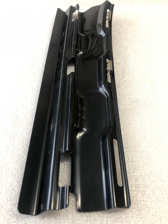 Крепеж TOYOTA Corolla E95 5253512040