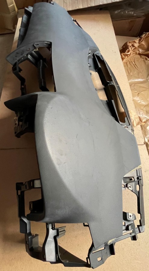 Панель приборов торпедо правый руль TOYOTA Camry V40 5540133190B0