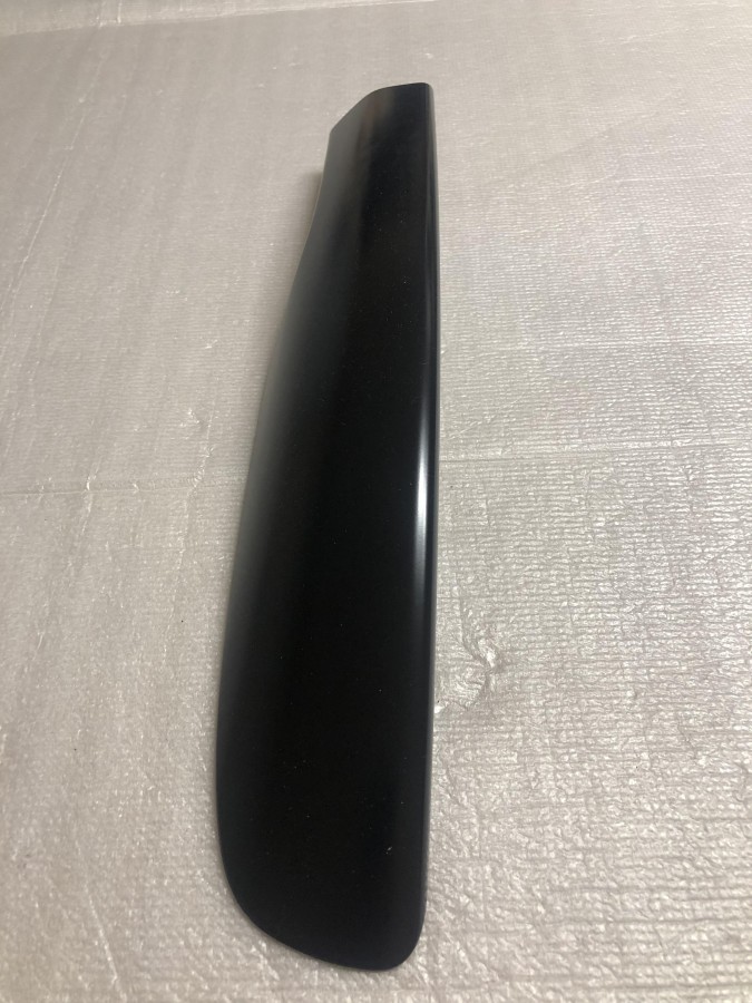 Крышка рейлинга передняя правая TOYOTA Corolla Verso 6349164010C1