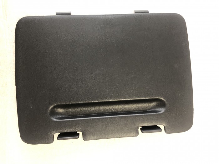 Крышка бардачка багажника TOYOTA RAV4 CA20 2000-2005 6474342011B1