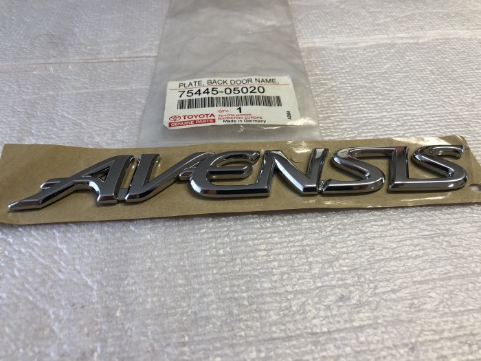 Эмблема задняя TOYOTA AVENSIS T220 7544505020