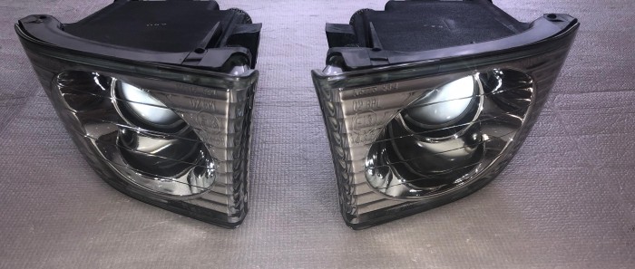 Фара противотуманная правая 1999-2005 Lexus IS 200 8121053012