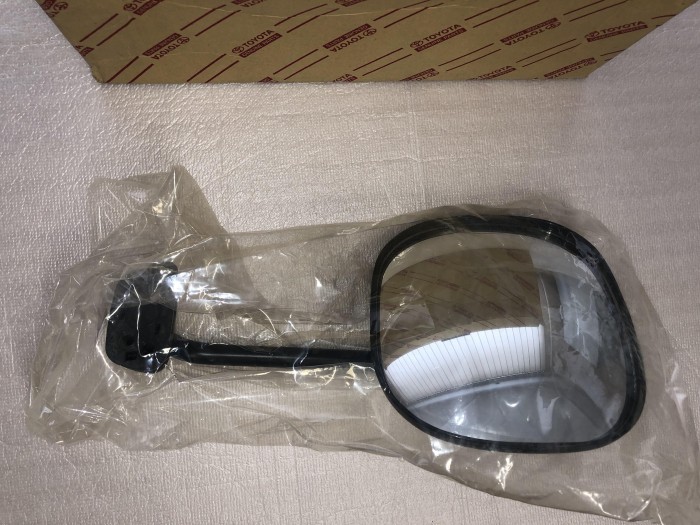 ЗЕРКАЛО НАРУЖНОЕ ЗАДНЕЕ ПАРКОВОЧНОЕ TOYOTA 8795028070