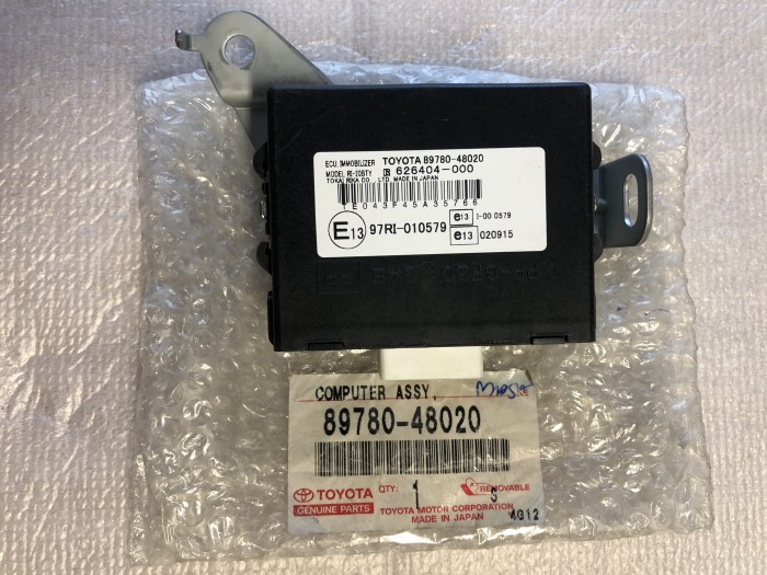 Блок иммобилайзера LEXUS RX 300, 330, 350, 400H 8978048020