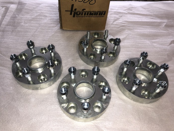 Проставки HOFMANN LEXUS RX300 TOYOTA RAV4 60 mm pro Achce M12 x 1,5 SPV005TR