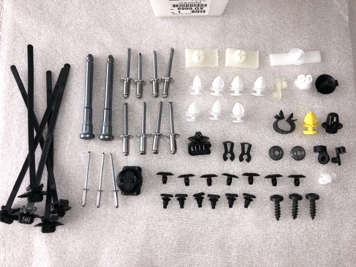 Комплект креплений двери PEUGEOT 307 6999GX