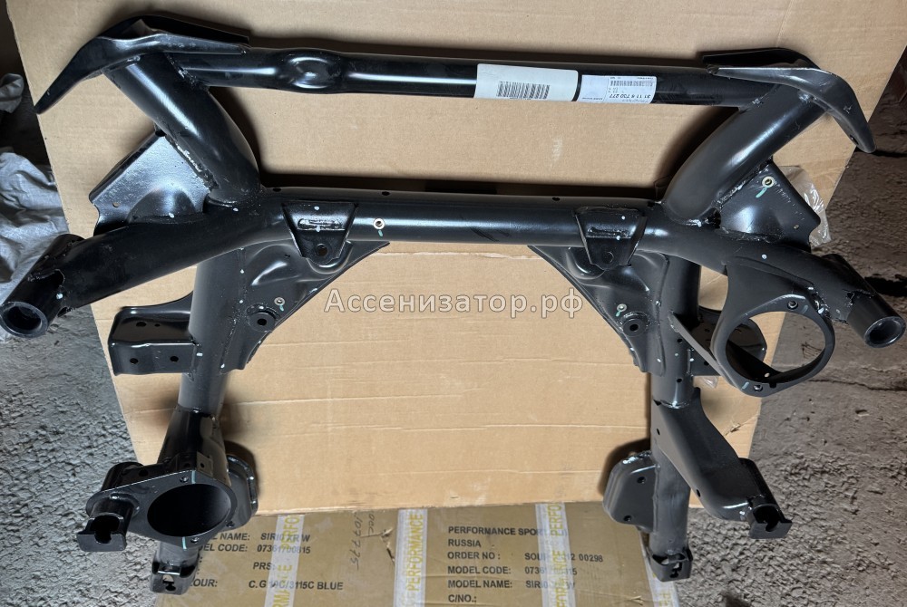 Балка подвески передняя BMW X5 E53 31116760277