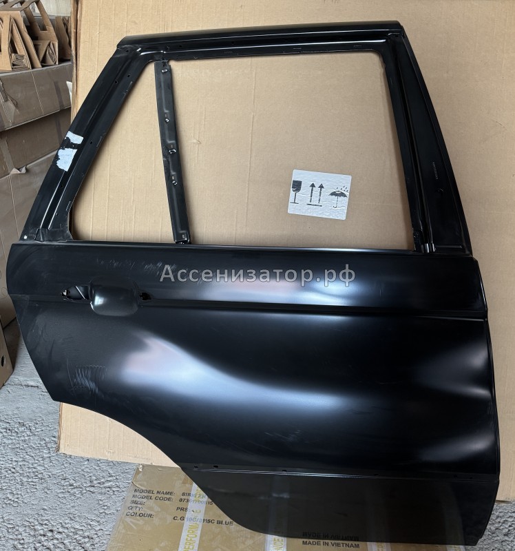 Дверь новая задняя правая Bmw X5 E53 41528256828