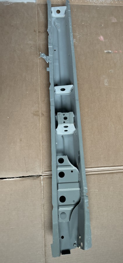 Порог правый Toyota Avensis T250 2003-2009 6140305010