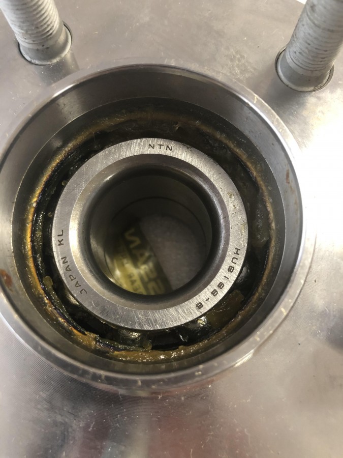 Ступица задняя с подшипником АБС NISSAN 432001L000